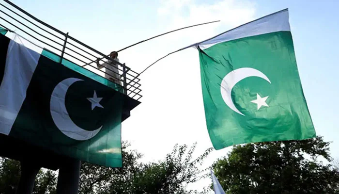 1177602_6941724_pakistansFlag_updates